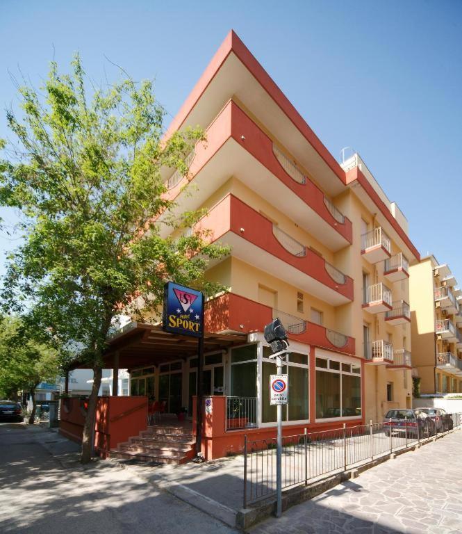 Hotel Sport Rimini Bagian luar foto